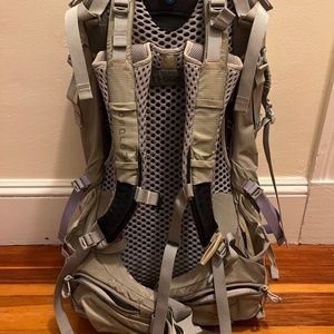 Osprey Women's Aura 65 AG Backpack